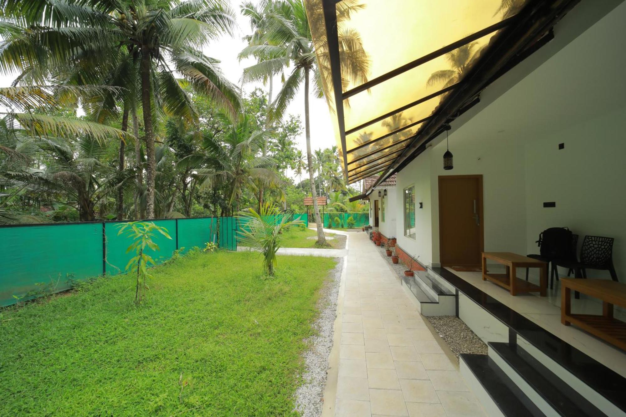 Prakruthi Residency Munroeisland Apartment Mundrothuruth Екстериор снимка